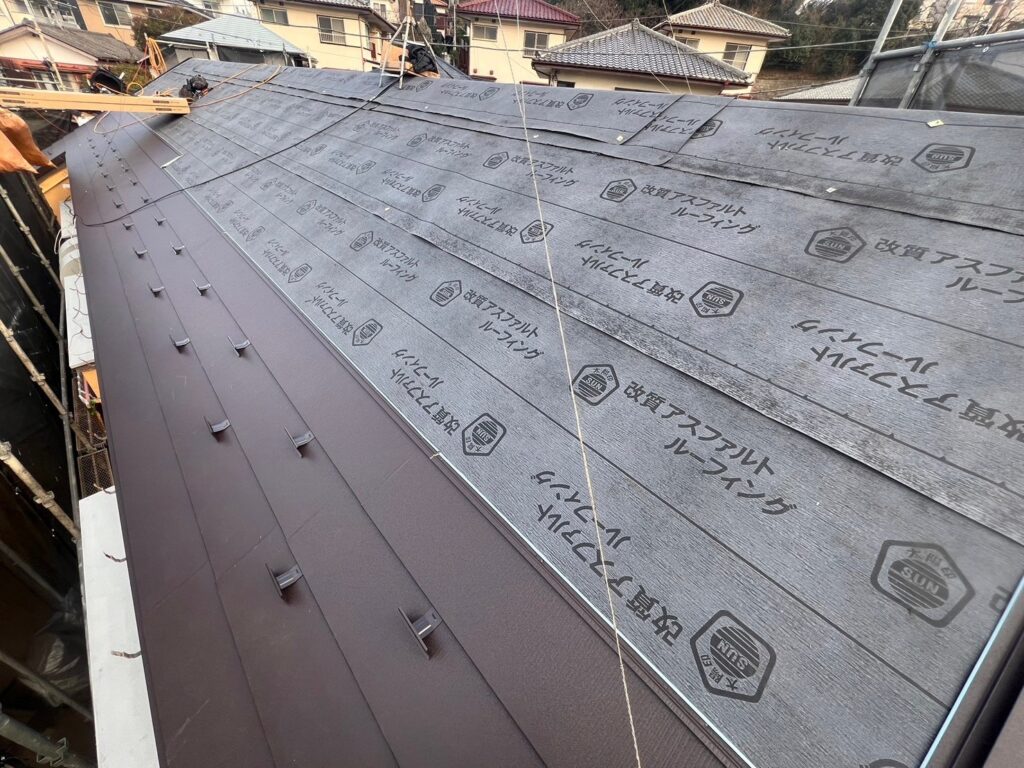 川崎市多摩区アパート　外壁塗装工事、屋根カバー工法